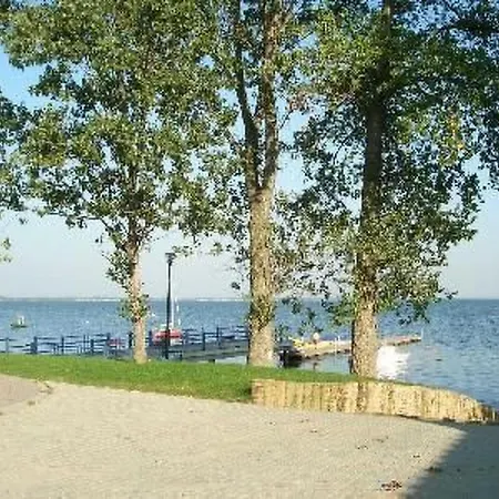 Kleines Fuer 2 Personen Mit Gartenblick By Interhome *