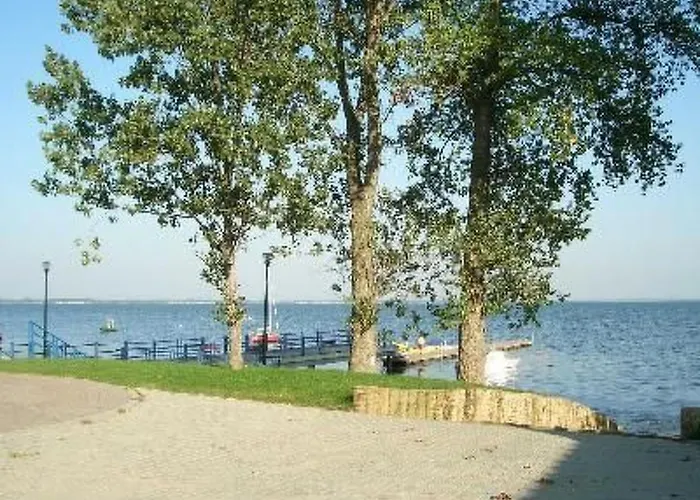 Kleines Fuer 2 Personen Mit Gartenblick By Interhome *